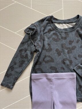 Jumping Beans|Baby girl/toddler set,gray leopard patterned oversized top & pants
